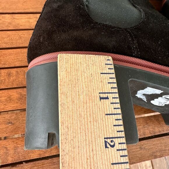 Antonio De faris suede leather Chelsea boots size 9.5 - Picture 2 of 11